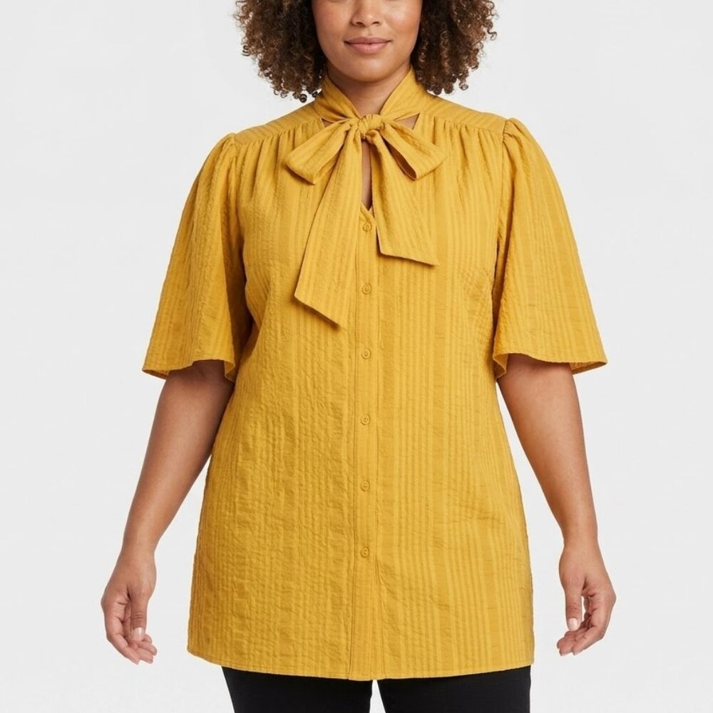 Lane Bryant Bold Mustard Whimsigoth Pussybow Textured Short Sleeve Blouse 22